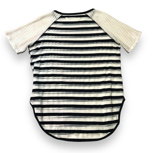 DEREK LAM | 10C Athleta Mesh Striped Raglan Tee Black White Short Sleeve Small - Picture 4 of 8